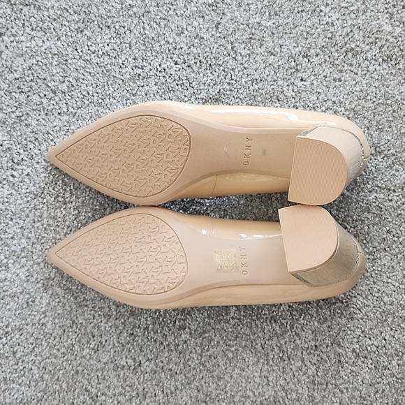 DKNY Patent Leather Nude Block Heels - Picture 4 of 8